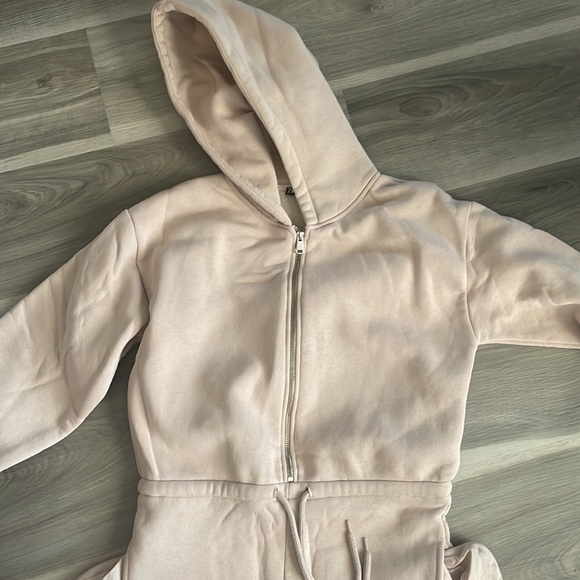 ZARA jumpsuit - Picture 4 of 4